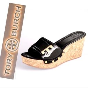 Tory Burch Pamela Patent Wedge in Black Si…